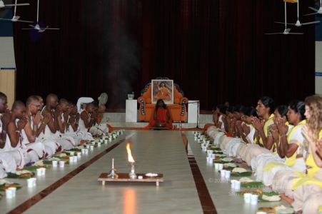 Nithyananda-Annalaya-2010-01-01-1Cl I6xreRKYXTE1vXU82kLXgvLDyg3Pg.jpg