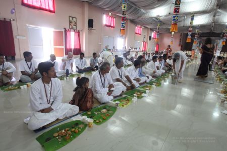 Nithyananda-Annalaya-2011-01-01-14tTeh xCawTw2FBE8oSVvSJRRFHyE885.jpg