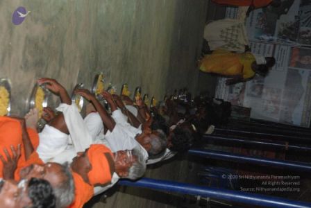 Nithyananda-Annalaya-2011-01-01-1KGAsuJ0d d2youKPoNbjb 9XwHFT qk-.jpg