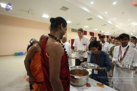 Nithyananda-Annalaya-2011-01-01-1 xLhTXPG12WL8F46q J2geK14BYzLn2-.jpg