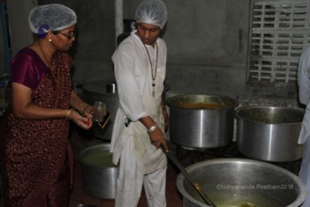 Nithyananda-Annalaya-2012-01-01-17a4cvyKU43Mr Wgc mDKnVSPbbV1Rl-i.jpg