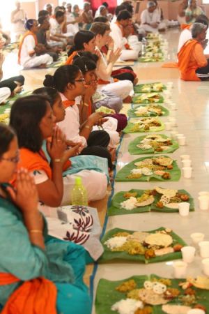 Nithyananda-Annalaya-2012-01-01-1t7Y1ArGqnzFxtsoQeBnzDweU7Rs5 8dc.jpg