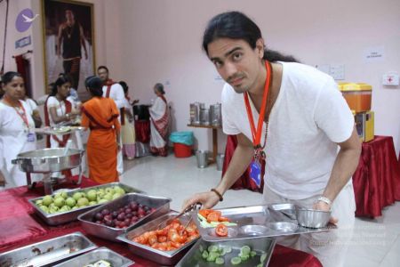 Nithyananda-Annalaya-2013-01-01-11l4SdhAwzX9vA3dwgdu1PCqv XVXX8qR.jpg