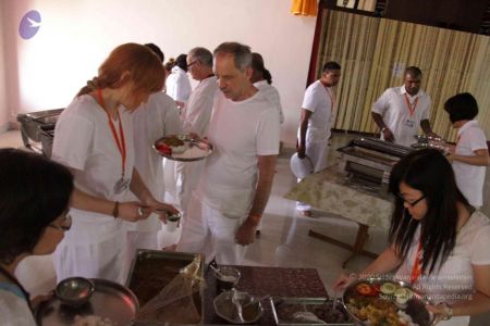 Nithyananda-Annalaya-2013-01-01-18QCzMrMli BUY6WO5gfiSlRjxhSedH8Z.jpg