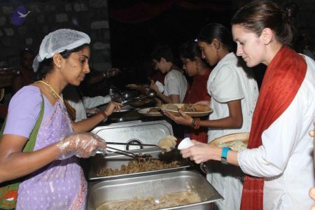 Nithyananda-Annalaya-2013-01-01-191gRWR2yIv2 dVzu9TGtohnR4ei4Szw0.jpg