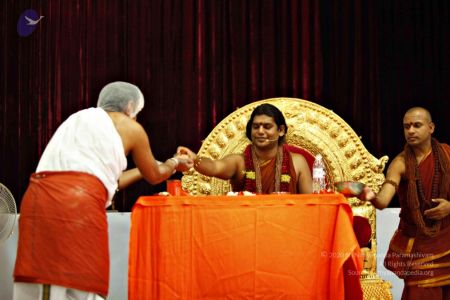 Nithyananda-Annalaya-2013-01-01-1L83ceM3gss0onC5YkvdM3i2HWxOiMnPQ.jpg