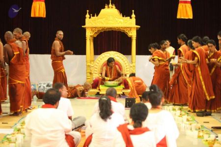 Nithyananda-Annalaya-2013-01-01-1S6VHOBAAerMn3E2--qQSjjGMWgJ2C 6w.jpg