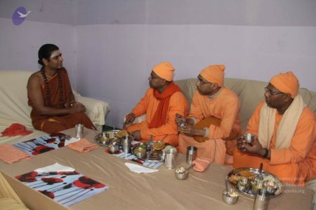 Nithyananda-Annalaya-2013-01-01-1Zgl WEr4WdiqC ocy2PPJbeukjSuysMt.jpg