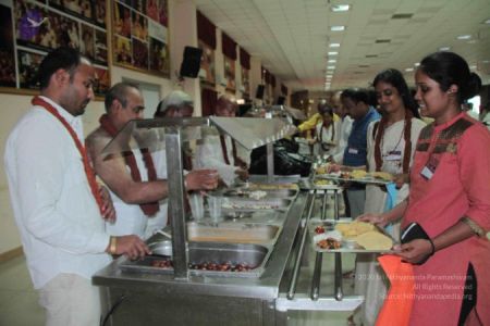 Nithyananda-Annalaya-2014-01-01-1o-9Ab8ye4ACEVImqmuaRBWs G-dL1h1 .jpg