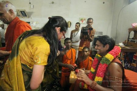 Nithyananda-Annalaya-2014-01-01-1rVg2CyquGmMoTDrc1TQ0Mt-RSNPD8TmM.jpg