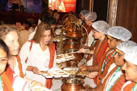 Nithyananda-Annalaya-2015-01-01-17iibHLCVx5S1O-dUYWClh Whyn KiE4S.jpg