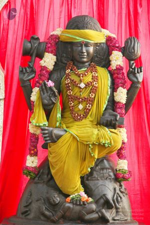 Swamiji-Temple-Visit-IMG 0776.jpg