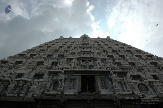 Temple Arunachaleshwara Temple Tower Ammani Amman Tiruvannamalai 4Nov2006 6-16.jpg